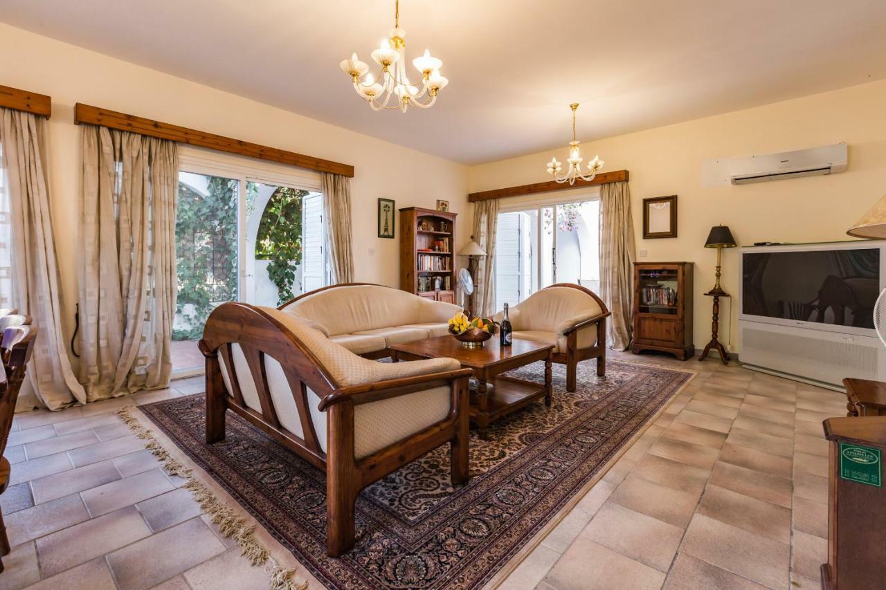 Villa Papaya Residence Пафос Экстерьер фото