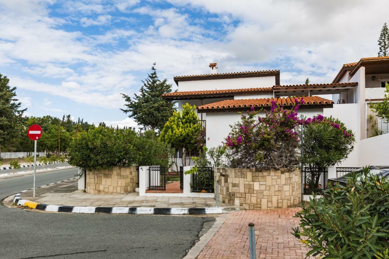 Villa Papaya Residence Пафос Экстерьер фото