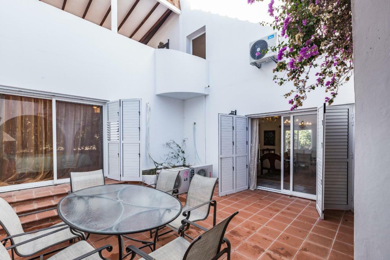 Villa Papaya Residence Пафос Экстерьер фото